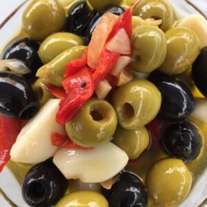 Misto de aceitunas negras y verdes 500g